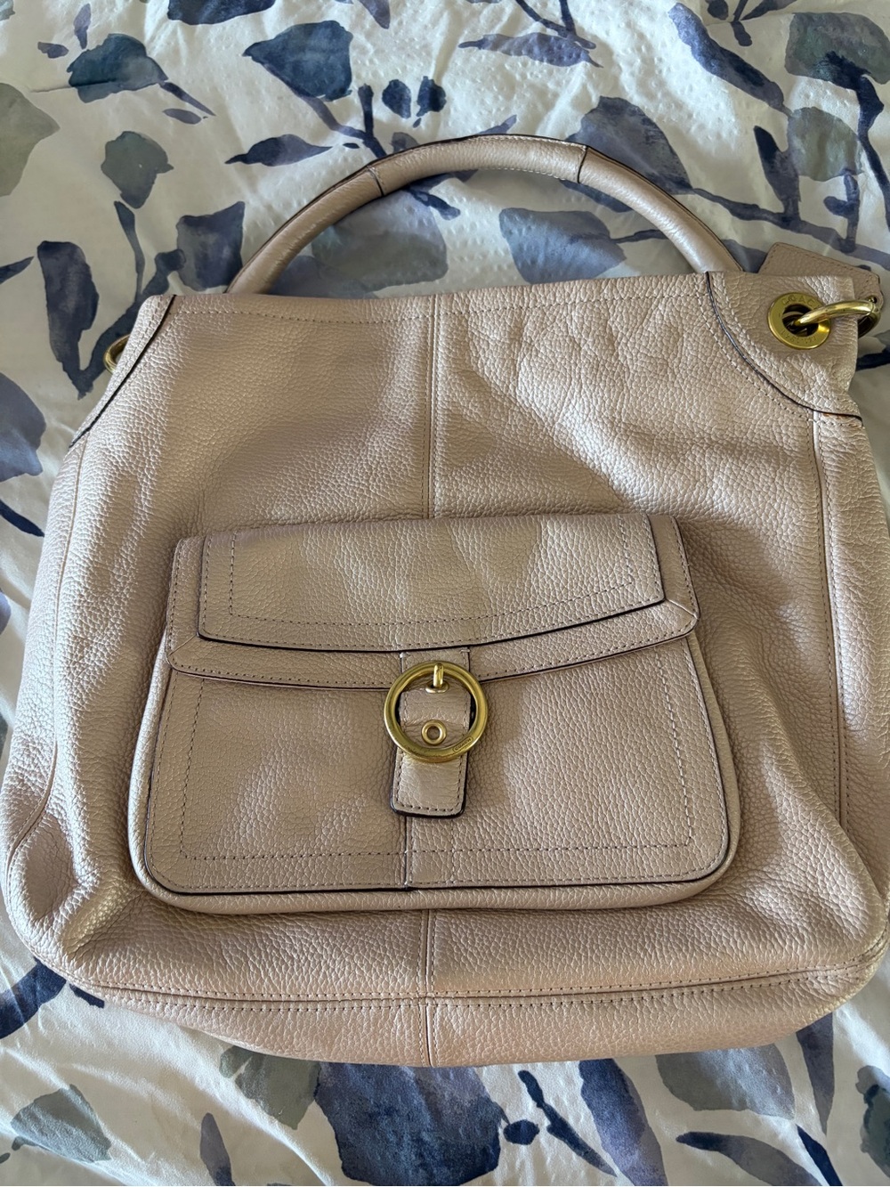 Coach Penelope Hobo F18889 Champagne Pearl Pebbled Leather Bag
